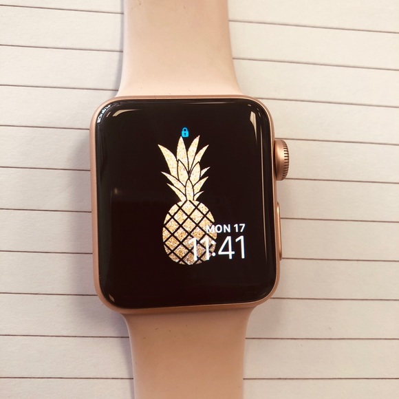 Apple Watch Series 3 gps/cellular 38mm rose gold. - Picture 1 of 7